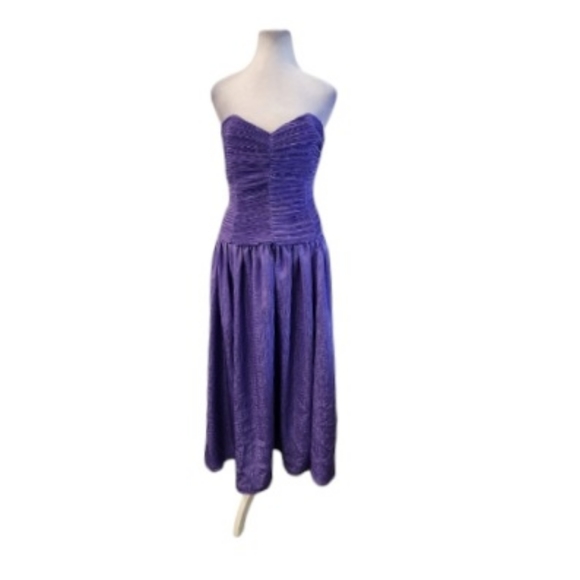 COPY - Vintage Purple Sweatheart Prom Dress with Rouching at Bodice - Picture 1 of 8